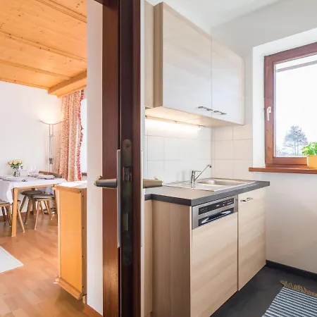 Inviting Chalet In Near Centre *