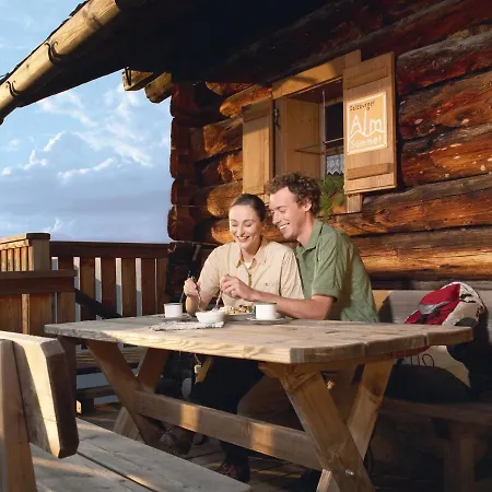 Inviting Chalet In Near Centre *